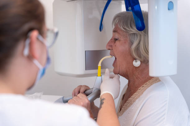 Best Emergency Tooth Extraction in Sutter, CA